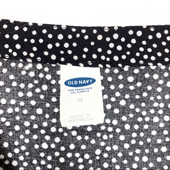Old Navy Black/White Polka Dot Top - M - Picture 3 of 4